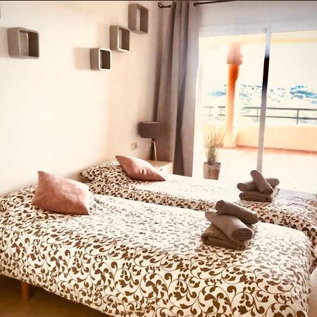 Elviria Apartment マルベーリャ エクステリア 写真