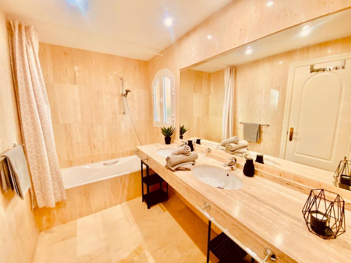 Elviria Apartment マルベーリャ エクステリア 写真